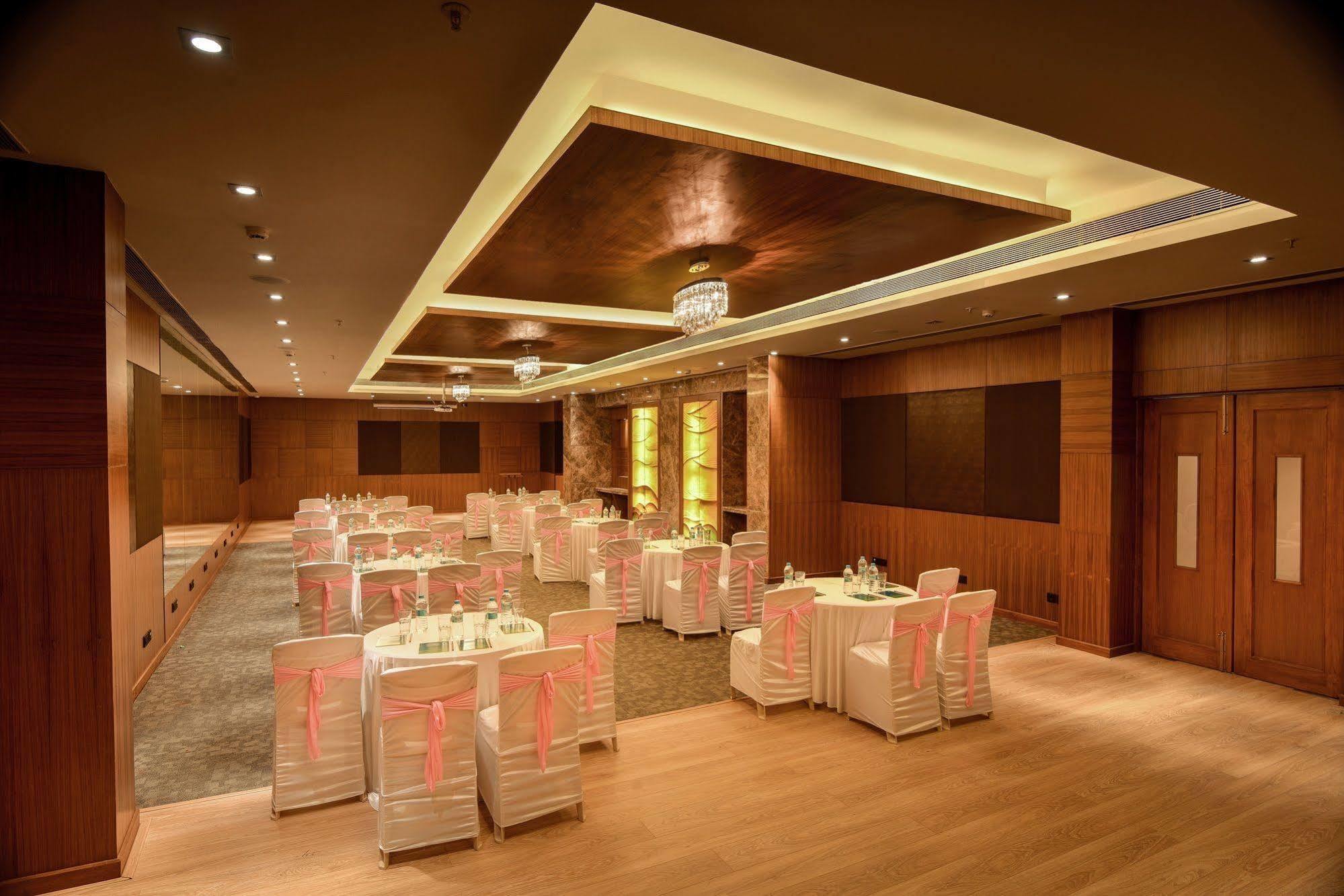 Acacia Goa Hotel Sinquerim Luaran gambar